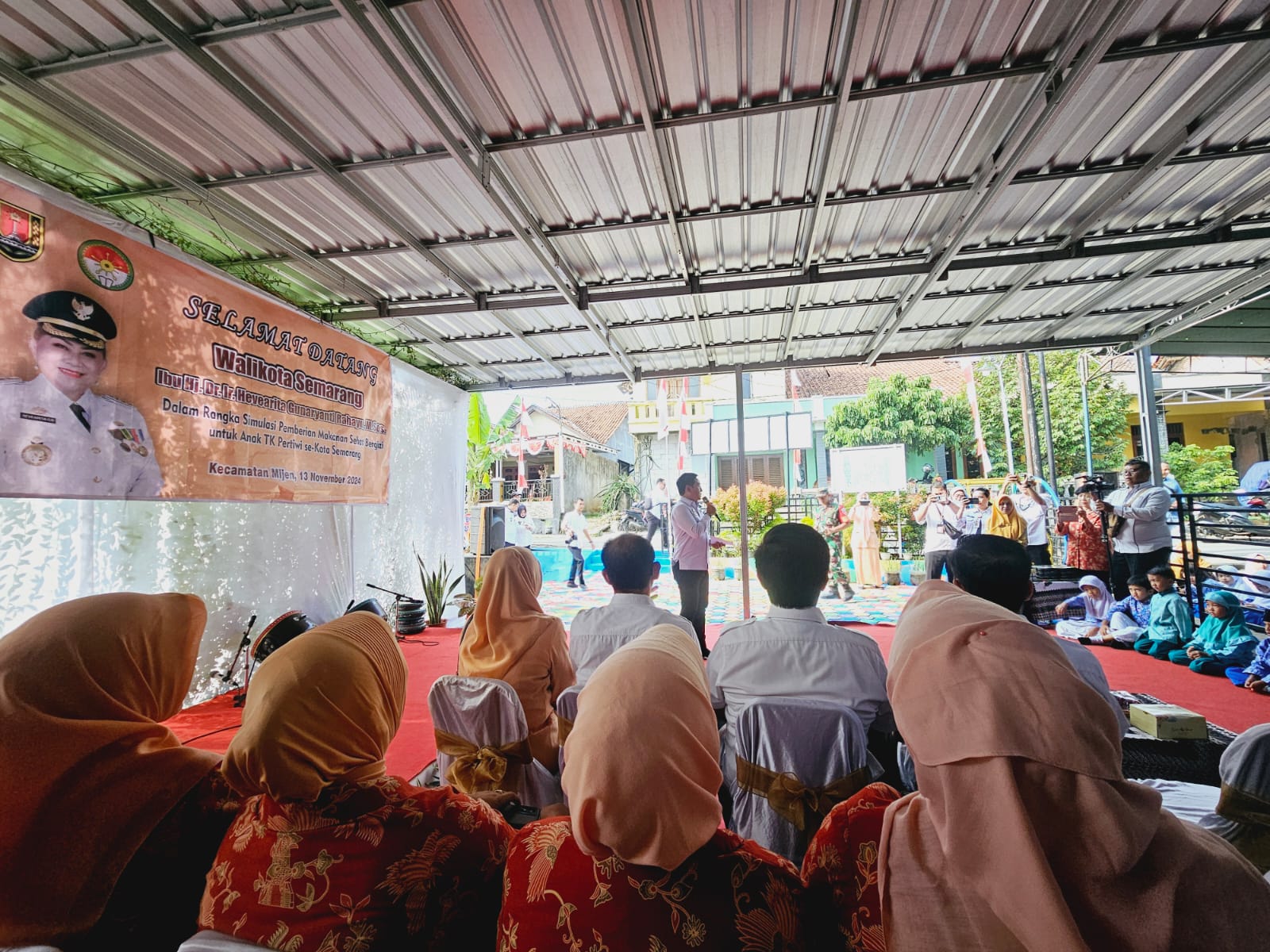 Simulasi I Program Makan Sehat Bergizi Bagi Anak TK Pertiwi se-Kota Semarang